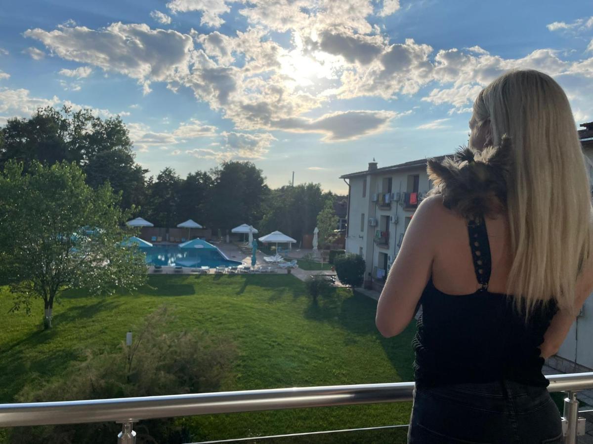 Q Hotel Neptun Kültér fotó