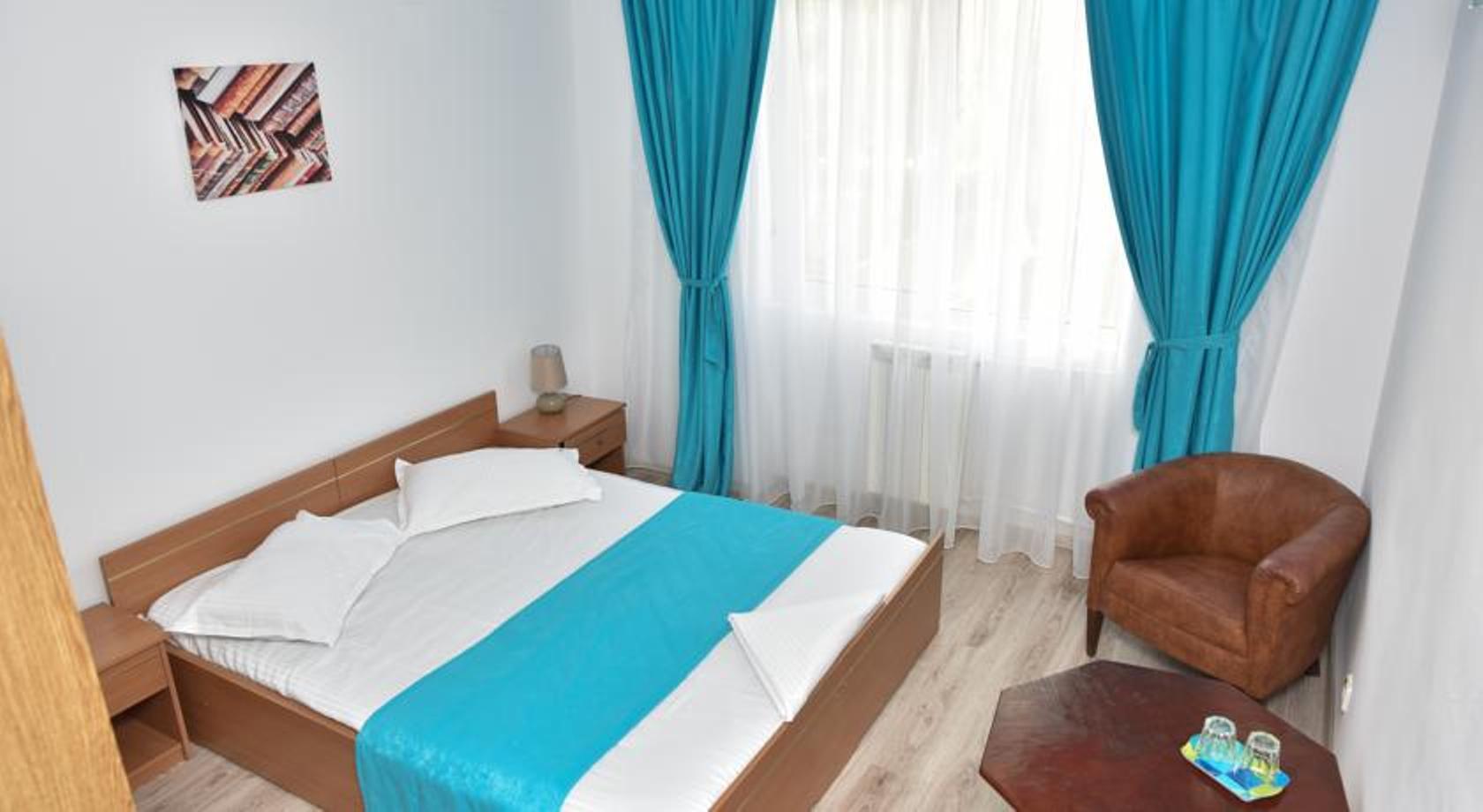 Q Hotel Neptun Kültér fotó