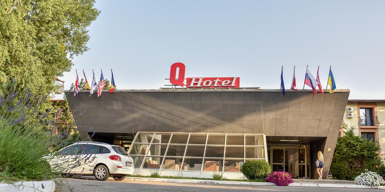 Q Hotel Neptun Kültér fotó