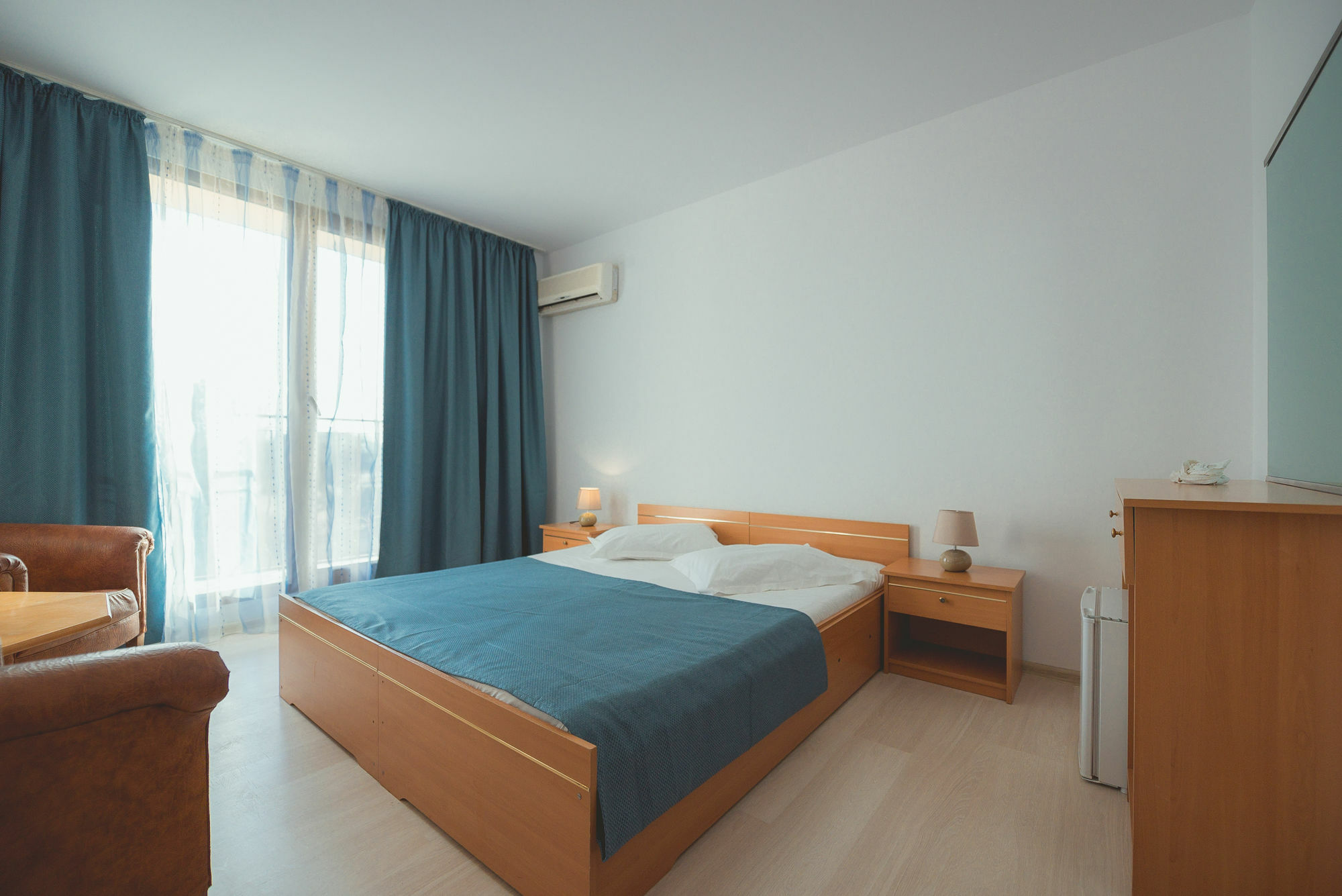 Q Hotel Neptun Kültér fotó